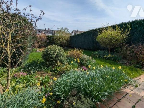 A VENDRE - Pas-de-Calais - ST POL SUR TERNOISE - MAISON FAMILIALE 81m² hab. 3 CHAMBRES AVEC GAR...