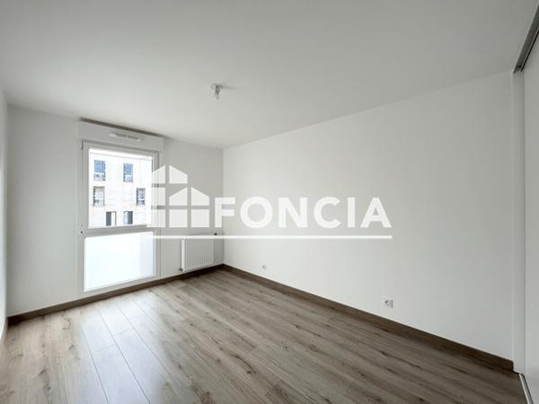 Location Appartement 3 pièces 66.76 m² - 1 A RUE HENRI DUNANT Bourg En Bresse 01000