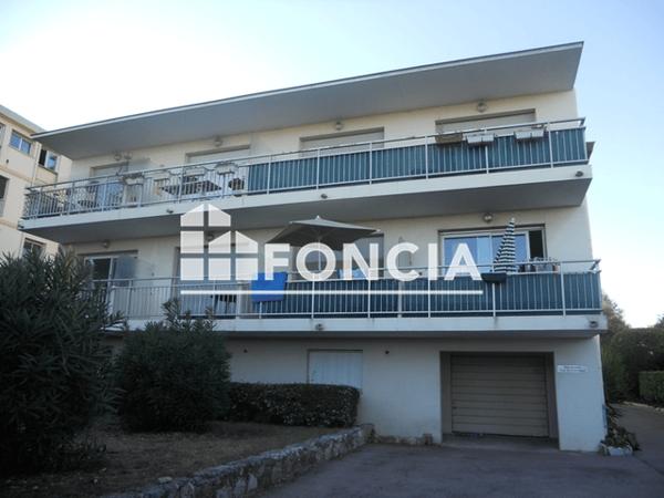 Location Studio 15.64 m² - 9 AVENUE DE NICE Antibes 06600