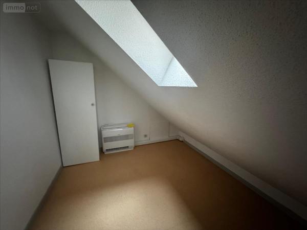 Appartement à louer à Dole dans le Jura (39100), ref : 39033-1092813