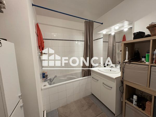 Location Studio 30.26 m² - 35 RUE DES JACOBINS Amiens 80000