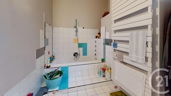 Appartement Loft à vendre  3 pièces - 85,01 m2 IVRY SUR SEINE - 94