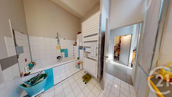 Appartement Loft à vendre  3 pièces - 85,01 m2 IVRY SUR SEINE - 94