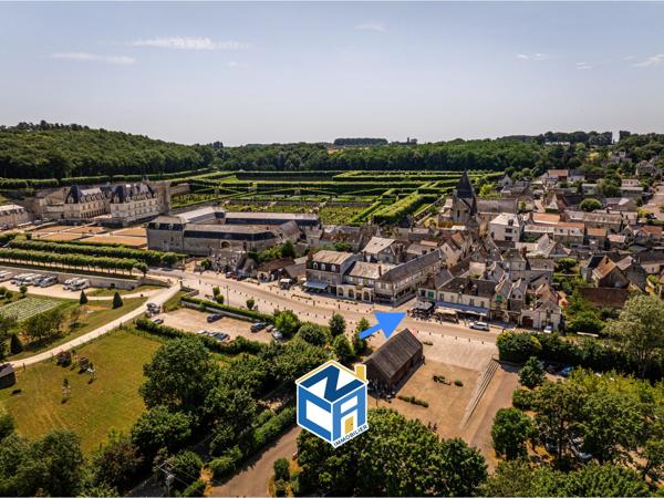 Hôtel restaurant au pied du château