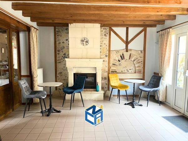 Hôtel restaurant au pied du château