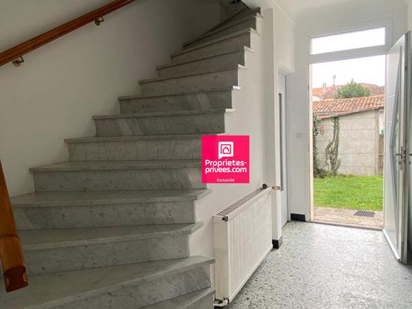 Maison centre village toutes commodités