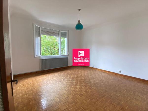 Maison centre village toutes commodités