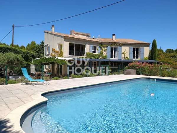 Propriété L Isle Sur La Sorgue au calme avec piscine