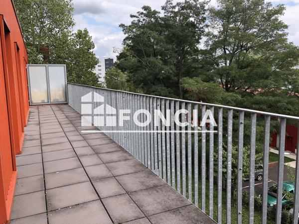 Location Appartement 2 pièces 48.8 m² - 21-61-89 RUE PAUL PARISOT Lille 59000