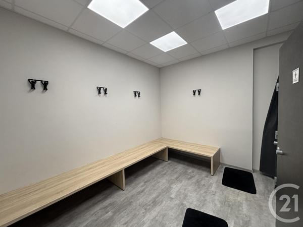 à vendre  310 m2 ST AFFRIQUE - 12