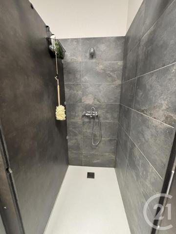 à vendre  310 m2 ST AFFRIQUE - 12