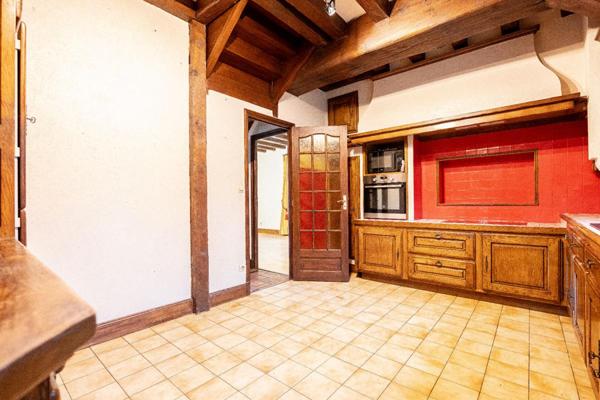 LIEUX UNIQUES ® PROPRIETES PRIVEES PROPOSE SUPERBE MAISON CONTEMPORAINE AUX GROUETS DE 258 M² AVEC TERRAIN DE 4700 M²