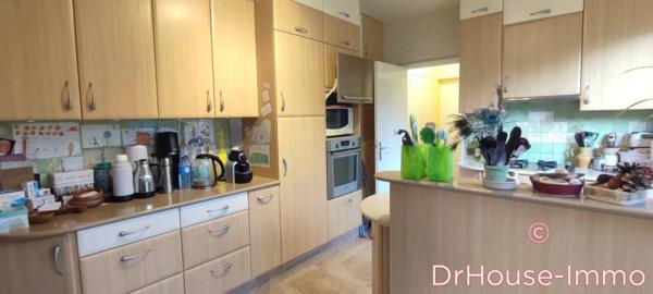 Maison à vendre 8 pièces de 378 m²