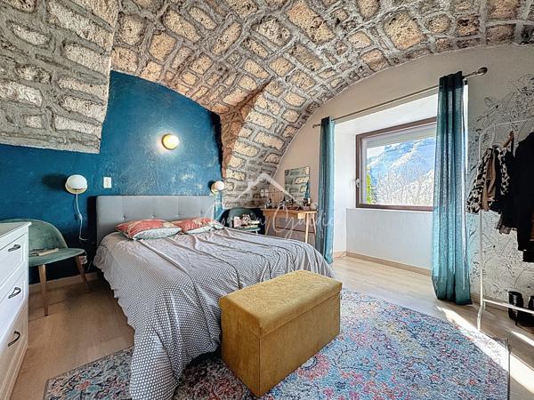 Millau (12100) MAISON F5 145 M2