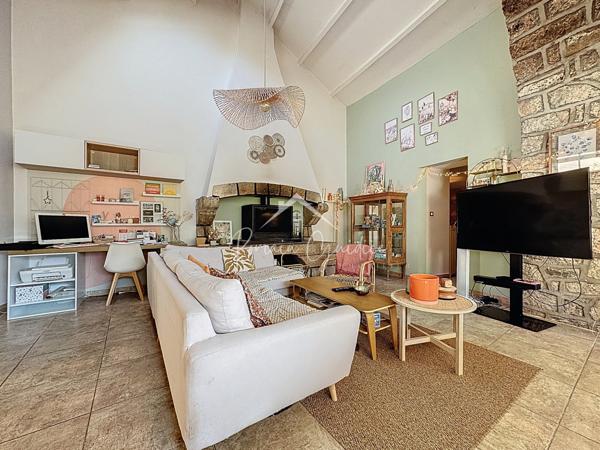 Millau (12100) MAISON F5 145 M2