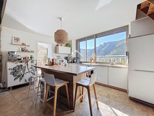 Millau (12100) MAISON F5 145 M2