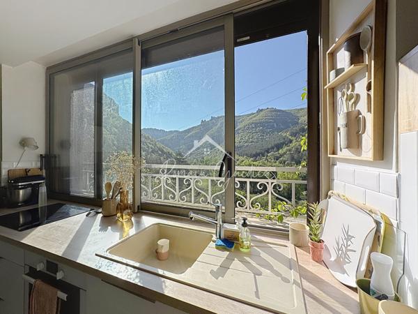 Millau (12100) MAISON F5 145 M2