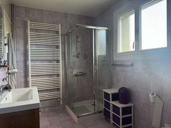 Maison plain-pied Cozes 127 m²