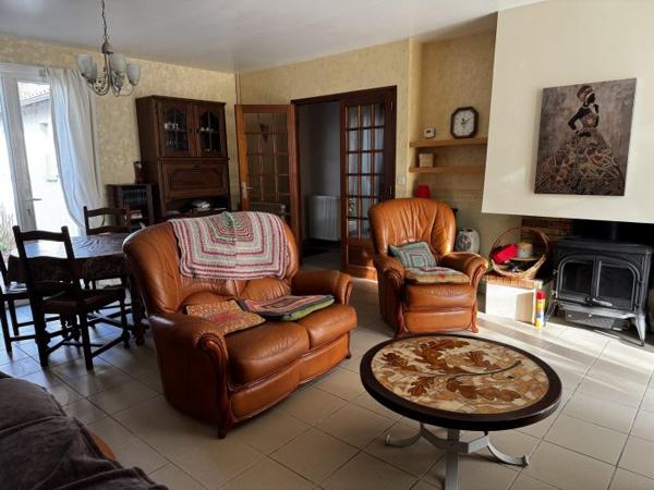 Maison plain-pied Cozes 127 m²