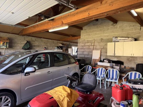 Maison de plain-pied de 127 m² avec Garage de 55 m²