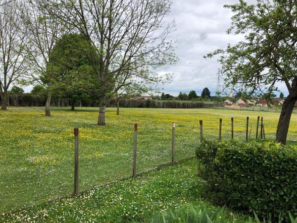 Maison à vendre à Neuvy-Pailloux dans l'Indre (36100), ref : 11813/1439