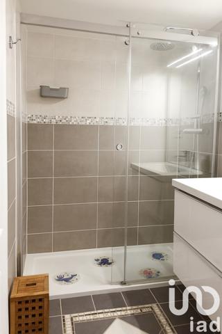 Location appartement 3 pièces 48 m² Six-Fours-les-Plages