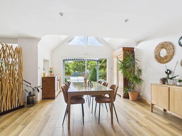 Maison à vendre |  Brech |  6 pièces | 237 m²