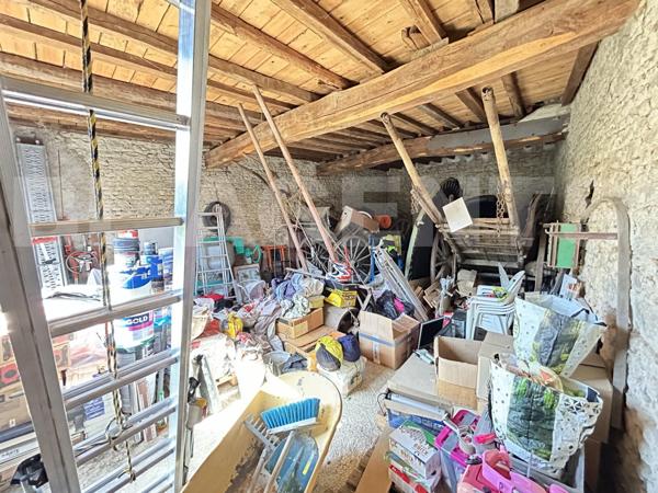 À Vendre Grange rénovée à potentiel exceptionnel au cœur d’Appoigny (89380)