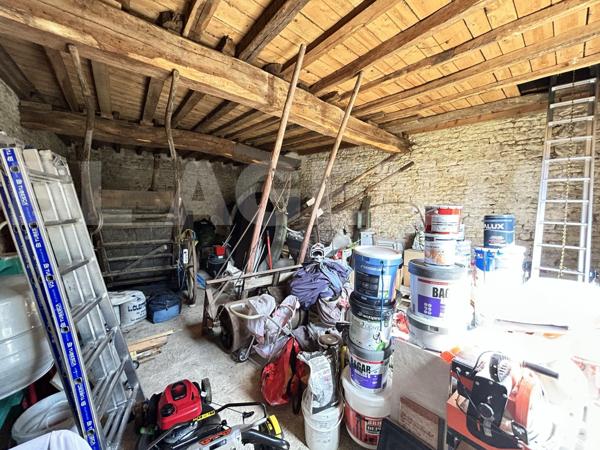 À Vendre Grange rénovée à potentiel exceptionnel au cœur d’Appoigny (89380)