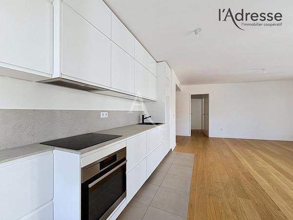 Appartement Suresnes 4 pièces 85.74 m2