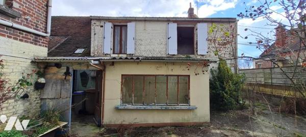 LONGUEIL ANNEL, maison ancienne à rénover 