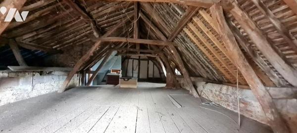 LONGUEIL ANNEL, maison ancienne à rénover 