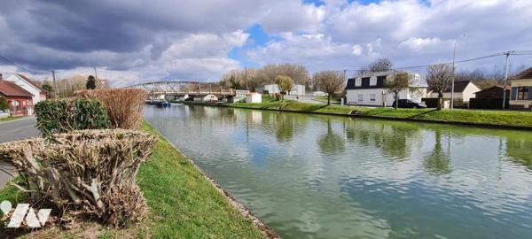 LONGUEIL ANNEL, maison ancienne à rénover 