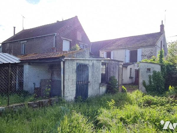 LONGUEIL ANNEL, maison ancienne à rénover 