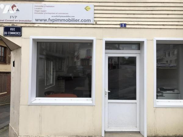 ENSEMBLE DE DEUX LOGEMENT 