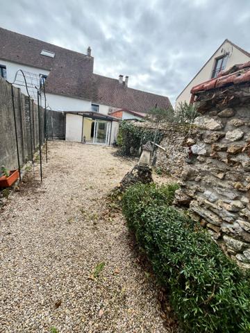 Maison Les Granges Le Roi 4 pièce(s) 115.60 m2