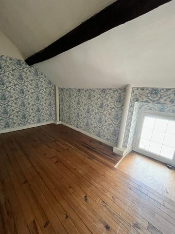 Maison Les Granges Le Roi 4 pièce(s) 115.60 m2