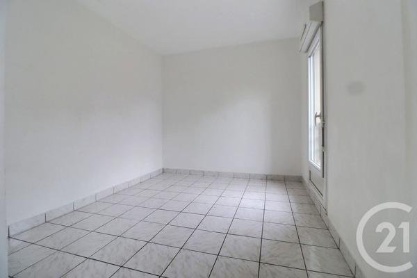 Appartement F4 à vendre  4 pièces - 66,15 m2 AULNAY SOUS BOIS - 93