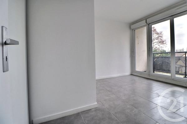 Appartement F4 à vendre  4 pièces - 66,15 m2 AULNAY SOUS BOIS - 93