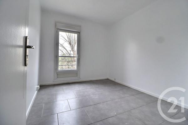 Appartement F4 à vendre  4 pièces - 66,15 m2 AULNAY SOUS BOIS - 93