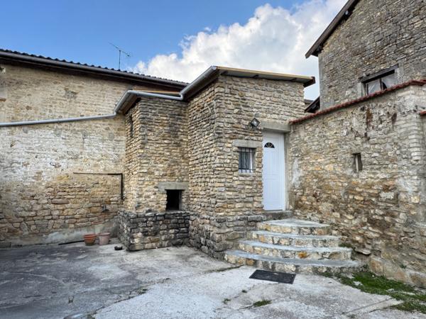 MAISON INDIVIDUELLE DE CARACTÈRE, TROIS CHAMBRES ET UN BUREAU/4ÈME CHAMBRE