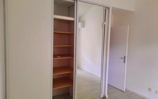 Appartement à louer    3 pièces •  Le Gosier