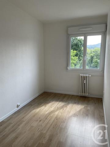 Appartement F3 à vendre  4 pièces - 65,25 m2 LE THILLOT - 88