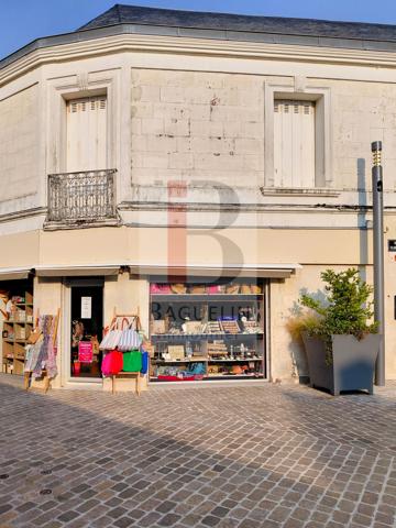 FONDS DE COMMERCE FOURAS RUE PIÉTONNE