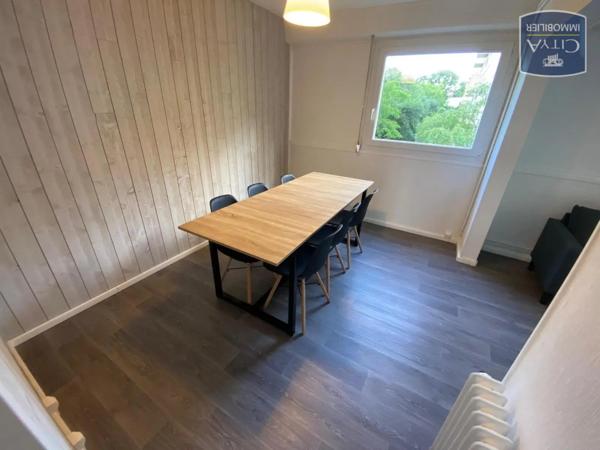 Appartement à louer 3 pièces 75.61m²