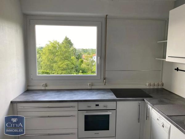 Appartement à louer 3 pièces 75.61m²