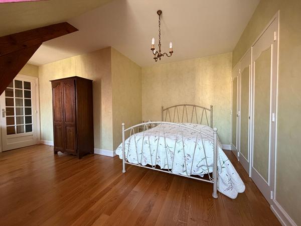 Maison 7 pièces 137.24 m2