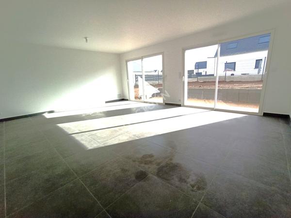 A LOUER - MAISON PLAIN-PIED NEUVE 3 CHAMBRES - CENTRE BOURG DE MOREAC
