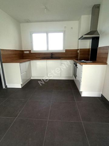 A LOUER - MAISON PLAIN-PIED NEUVE 3 CHAMBRES - CENTRE BOURG DE MOREAC