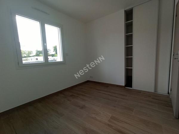 A LOUER - MAISON PLAIN-PIED NEUVE 3 CHAMBRES - CENTRE BOURG DE MOREAC
